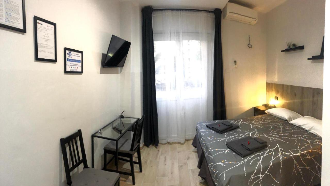 Avec Moi Roma Bed and Breakfast Εξωτερικό φωτογραφία