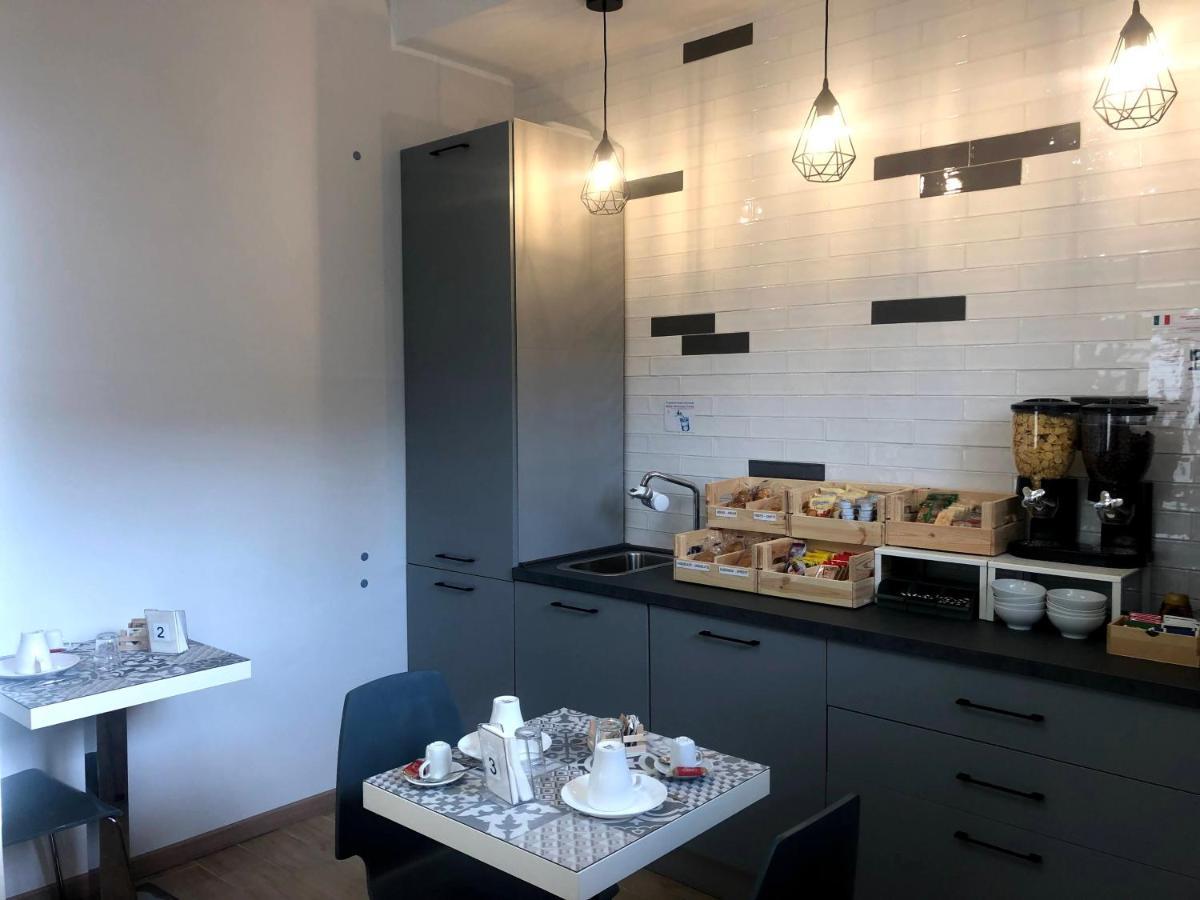 Avec Moi Roma Bed and Breakfast Εξωτερικό φωτογραφία