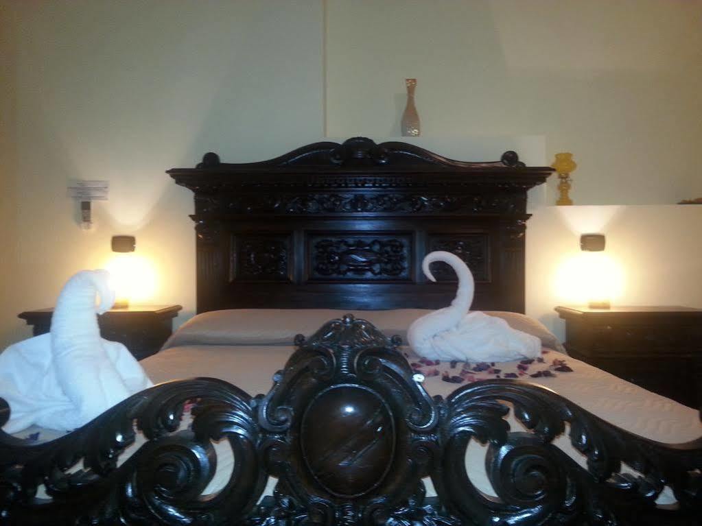 Avec Moi Roma Bed and Breakfast Εξωτερικό φωτογραφία