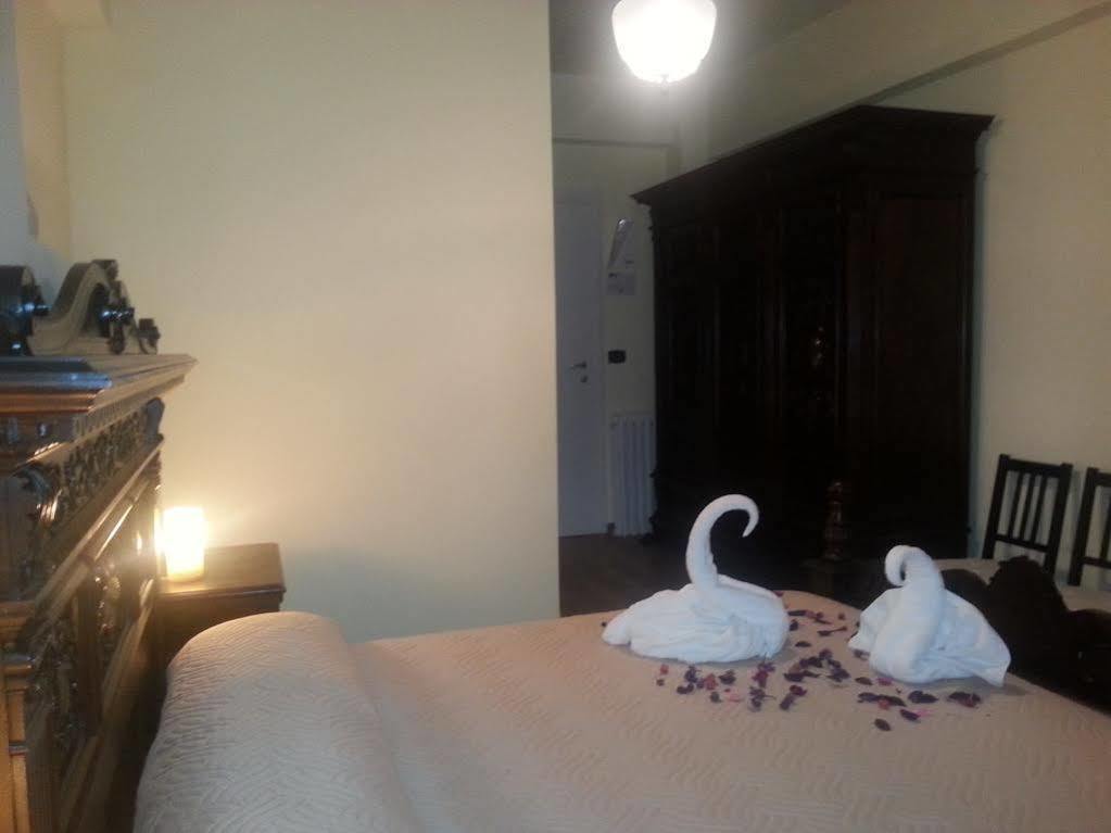 Avec Moi Roma Bed and Breakfast Εξωτερικό φωτογραφία